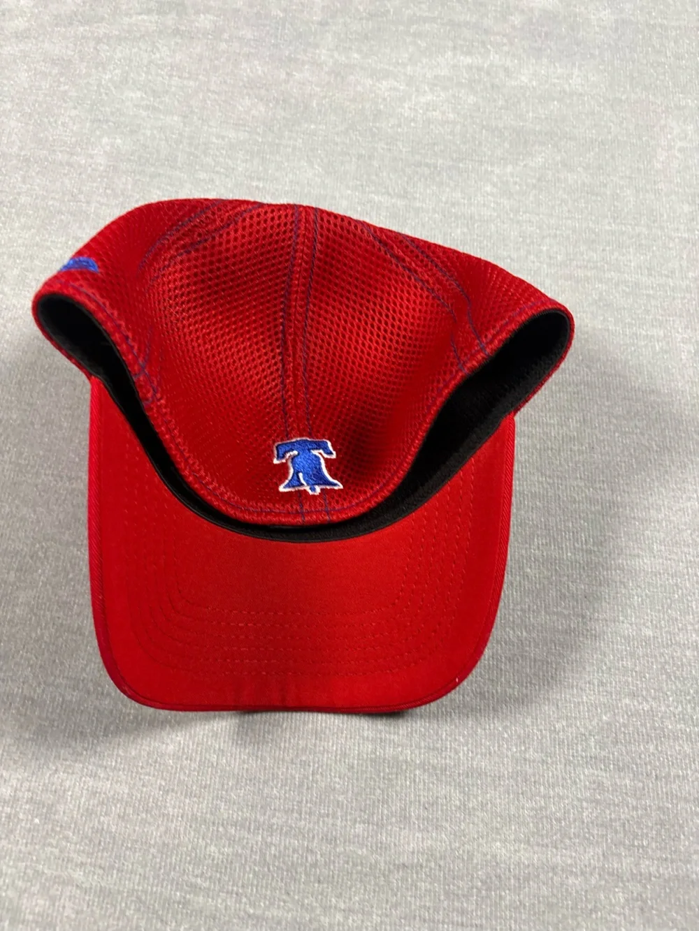Red Phillies P Logo Mesh Back Cap